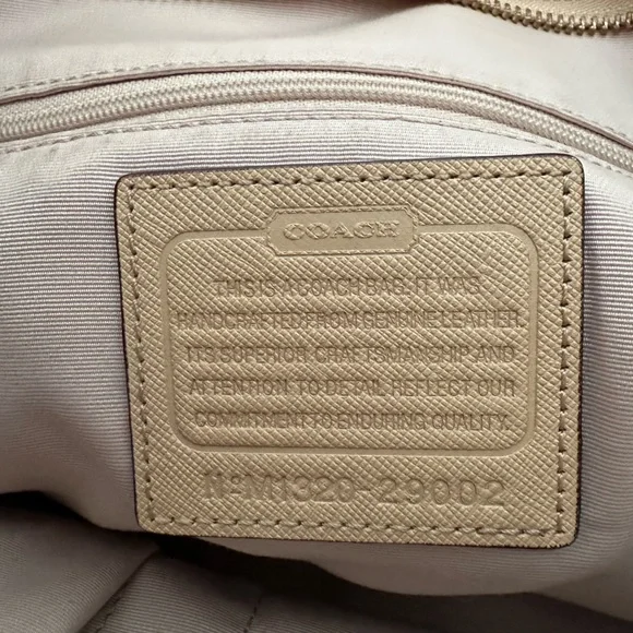 cream-colored coach leather tote bag - Picture 4 of 5